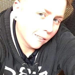 Meet your Posher, Candace